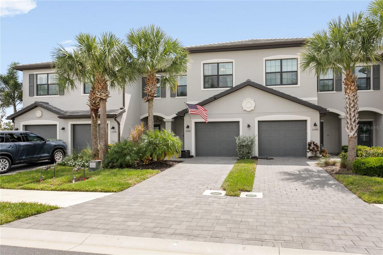 15250 Sunny Day Dr Property Photo 2
