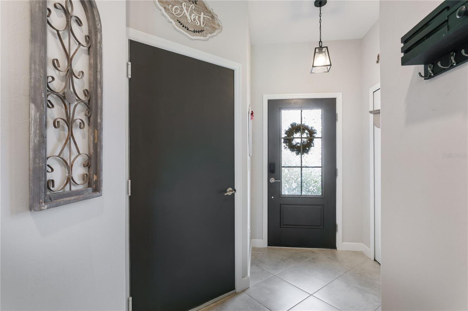15250 Sunny Day Dr Property Photo 3