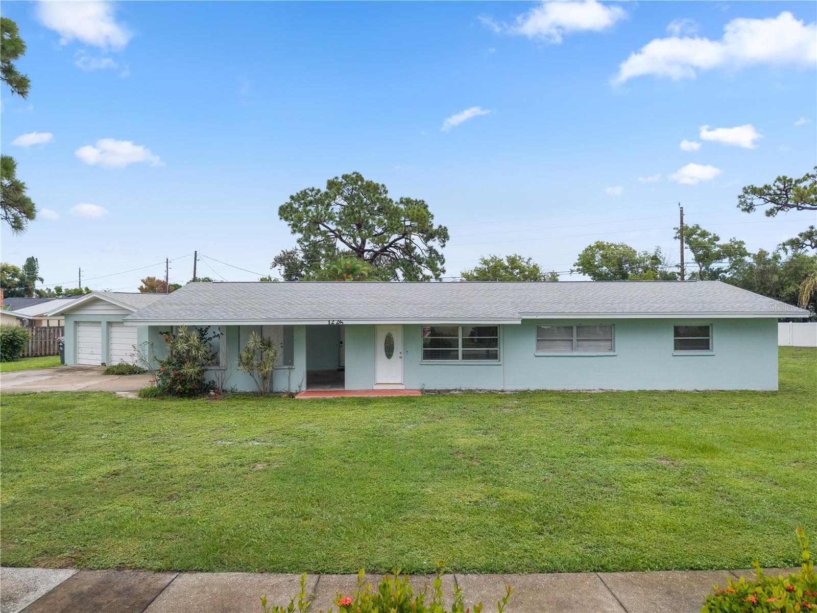 1225 CASABELLA DR Property Photo 1