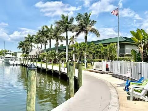 7150 N Tamiami Trl #c216 Property Photo 1