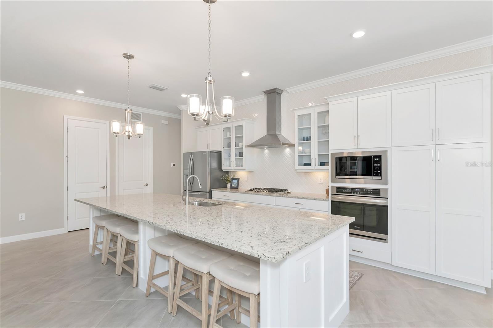 16203 Tradewind Ter Property Photo 10
