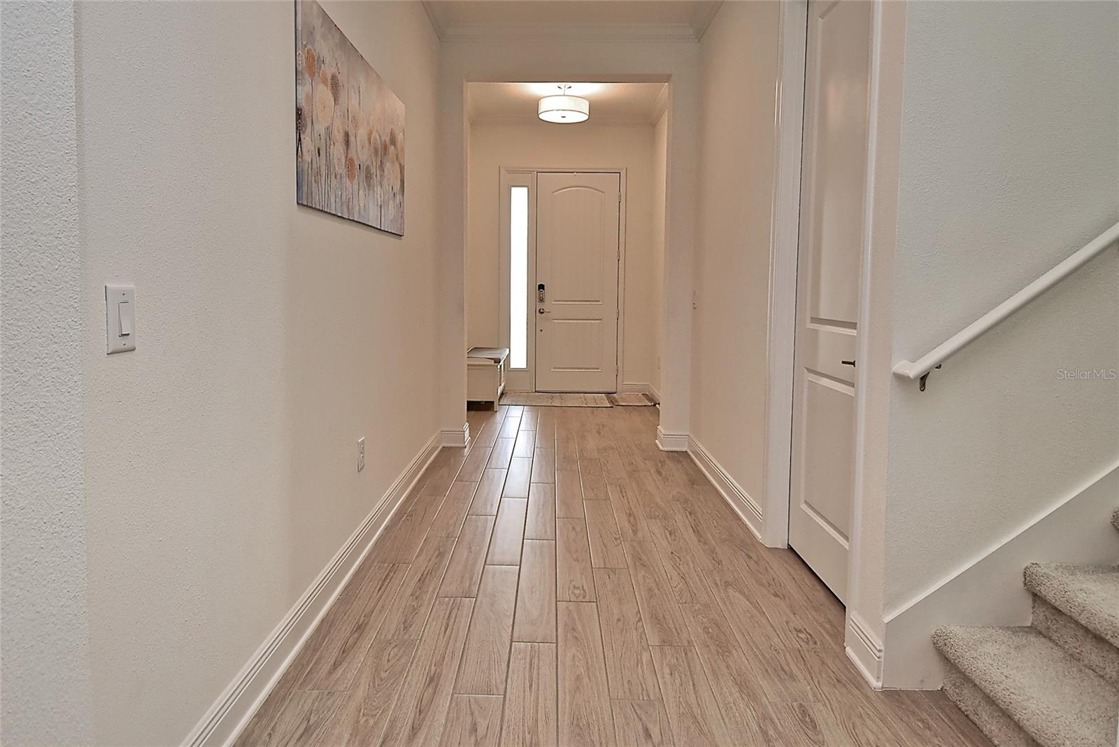437 Alberata Way Property Photo 2