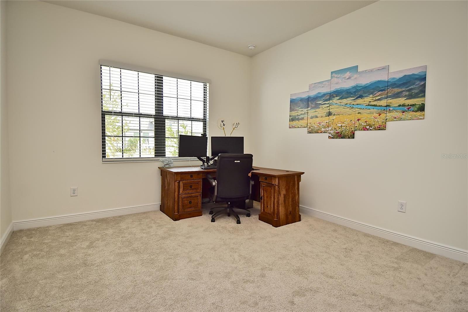 437 Alberata Way Property Photo 15