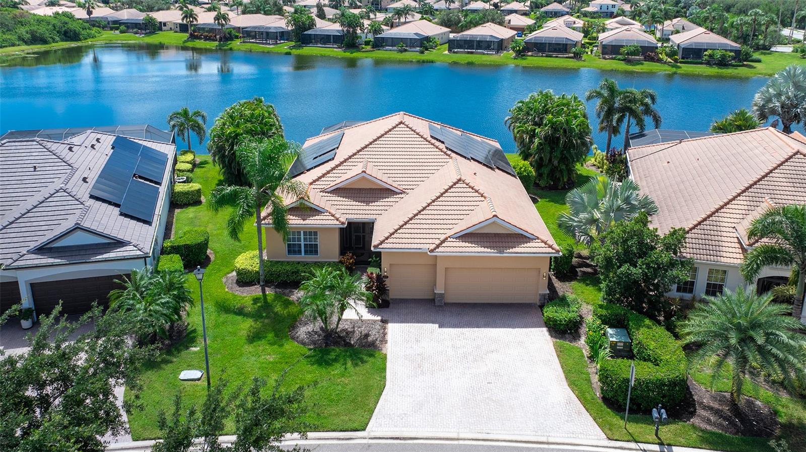 415 Grand Preserve Cv Property Photo 1