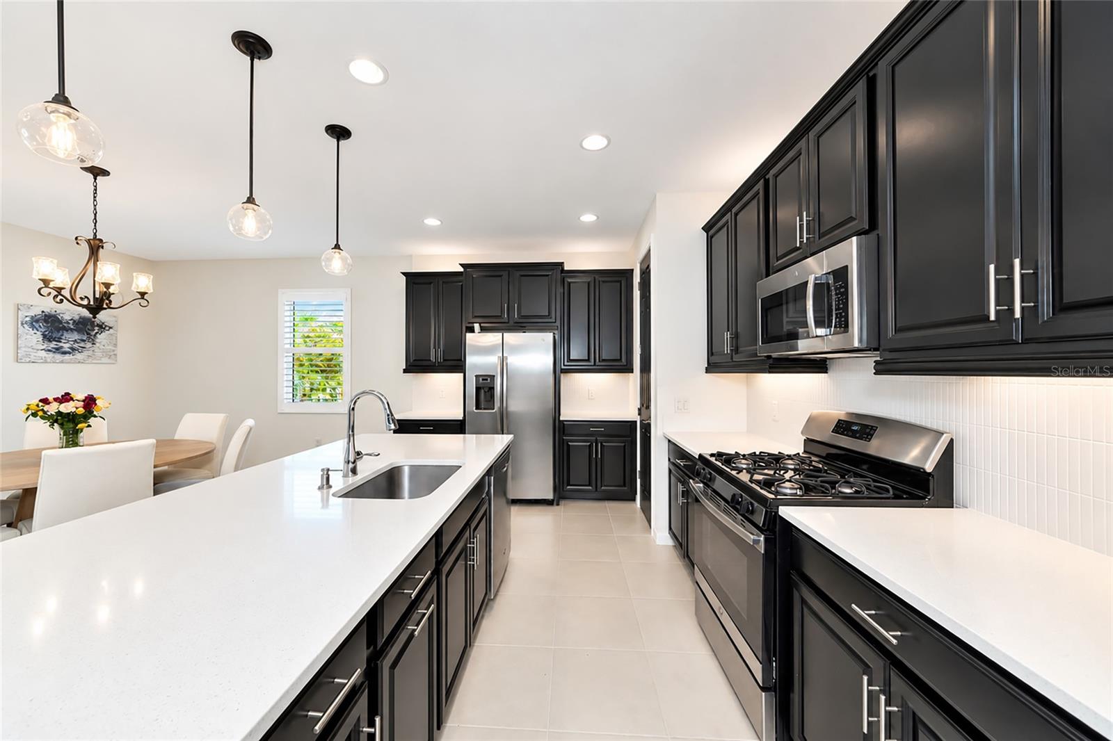 12105 Goldenrod Ave Property Photo 15