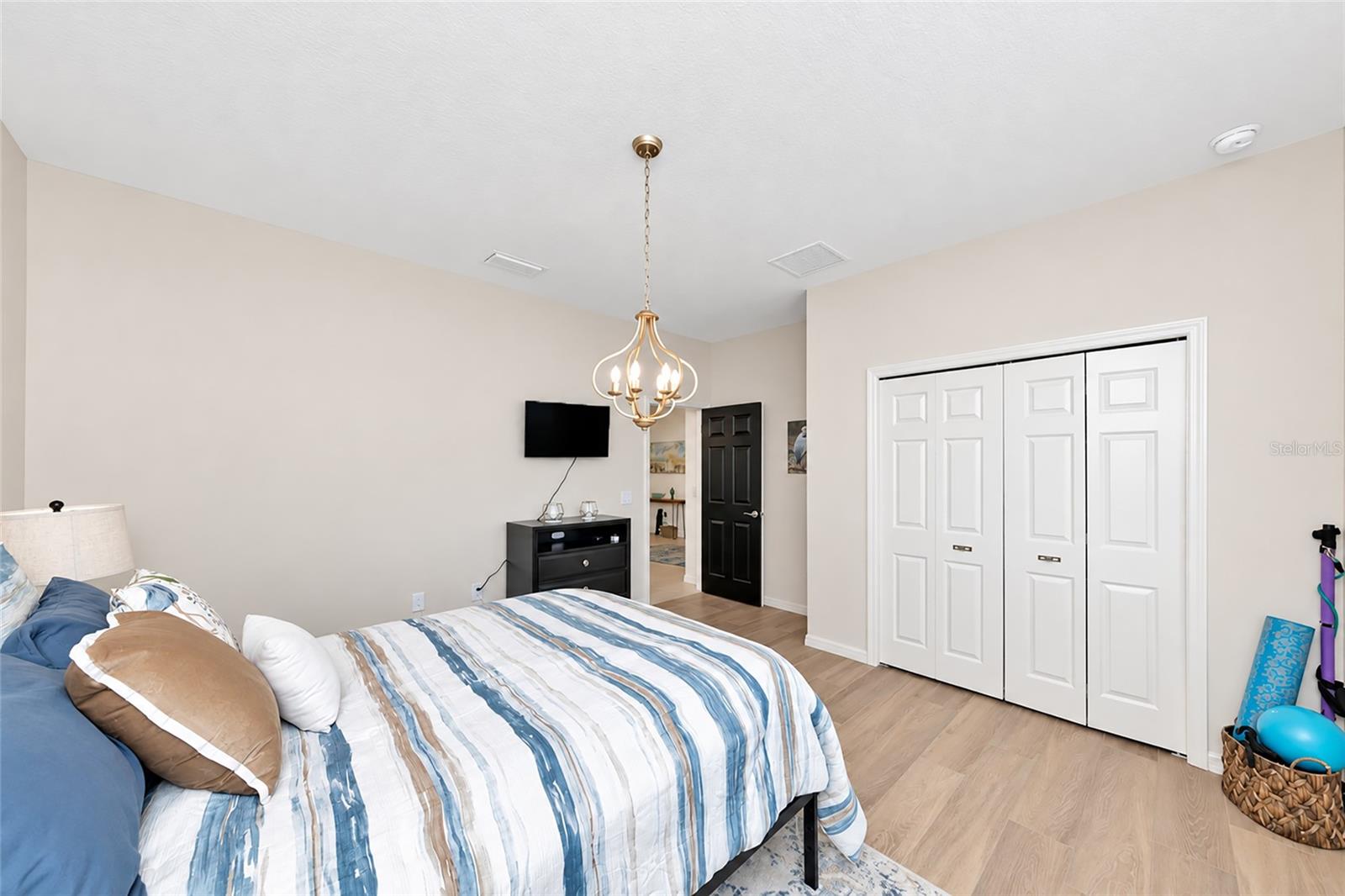 12105 Goldenrod Ave Property Photo 32