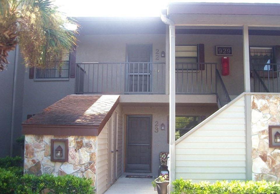 929 Capri Isles Blvd #22 Property Photo 2