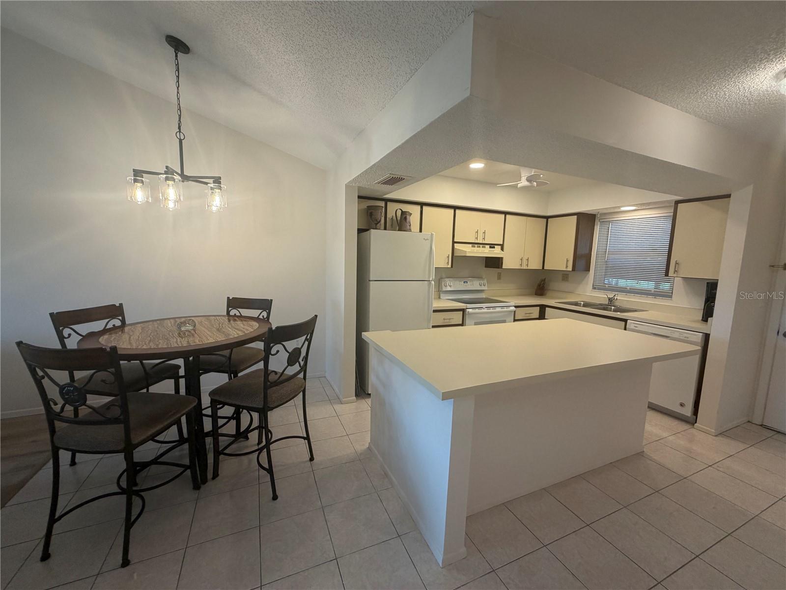 929 Capri Isles Blvd #22 Property Photo 10