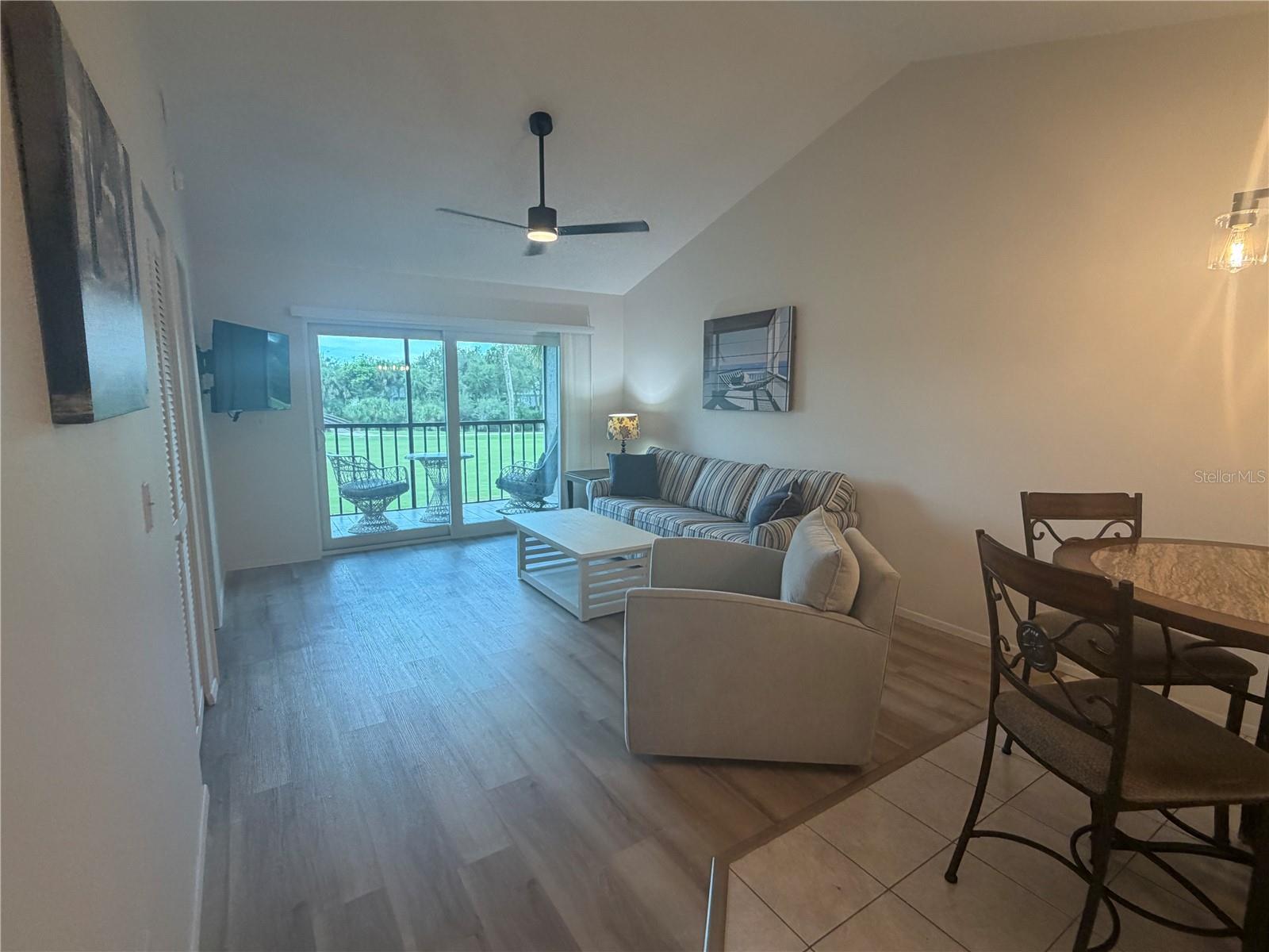 929 Capri Isles Blvd #22 Property Photo 17