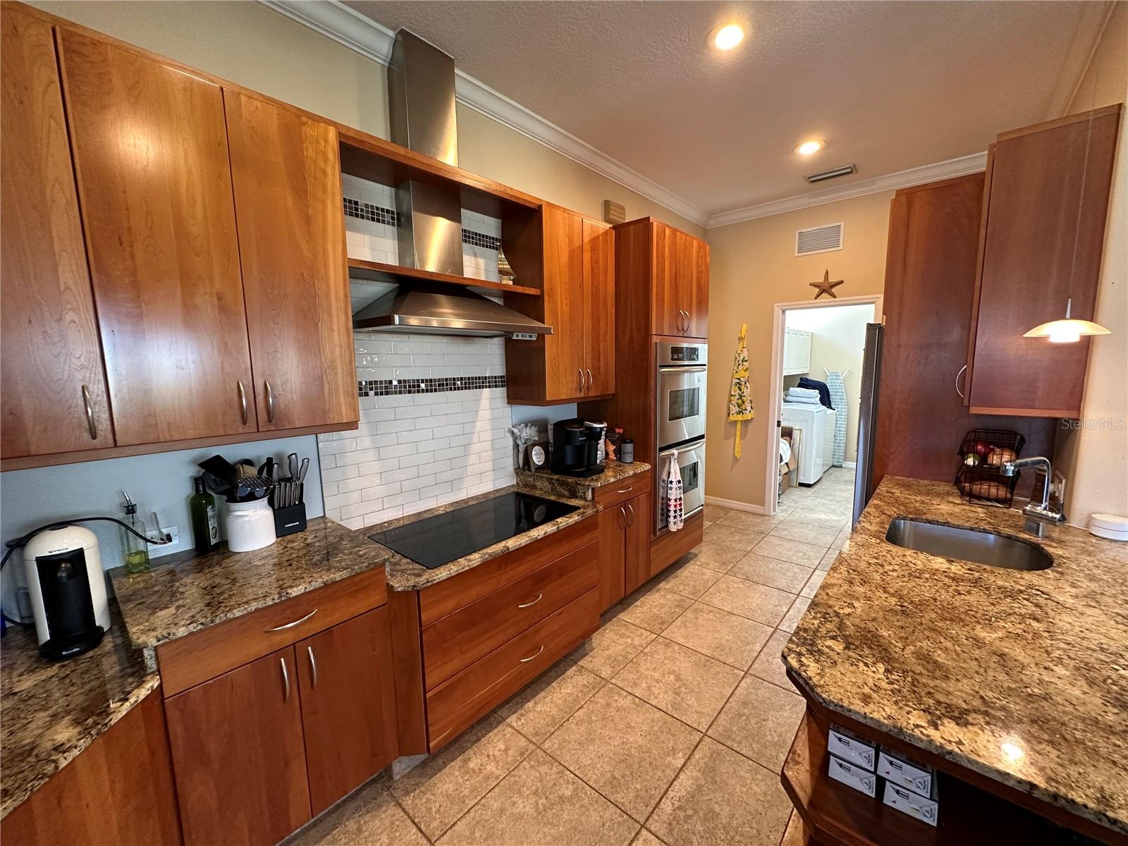 4727 Spinnaker Dr Property Photo 11