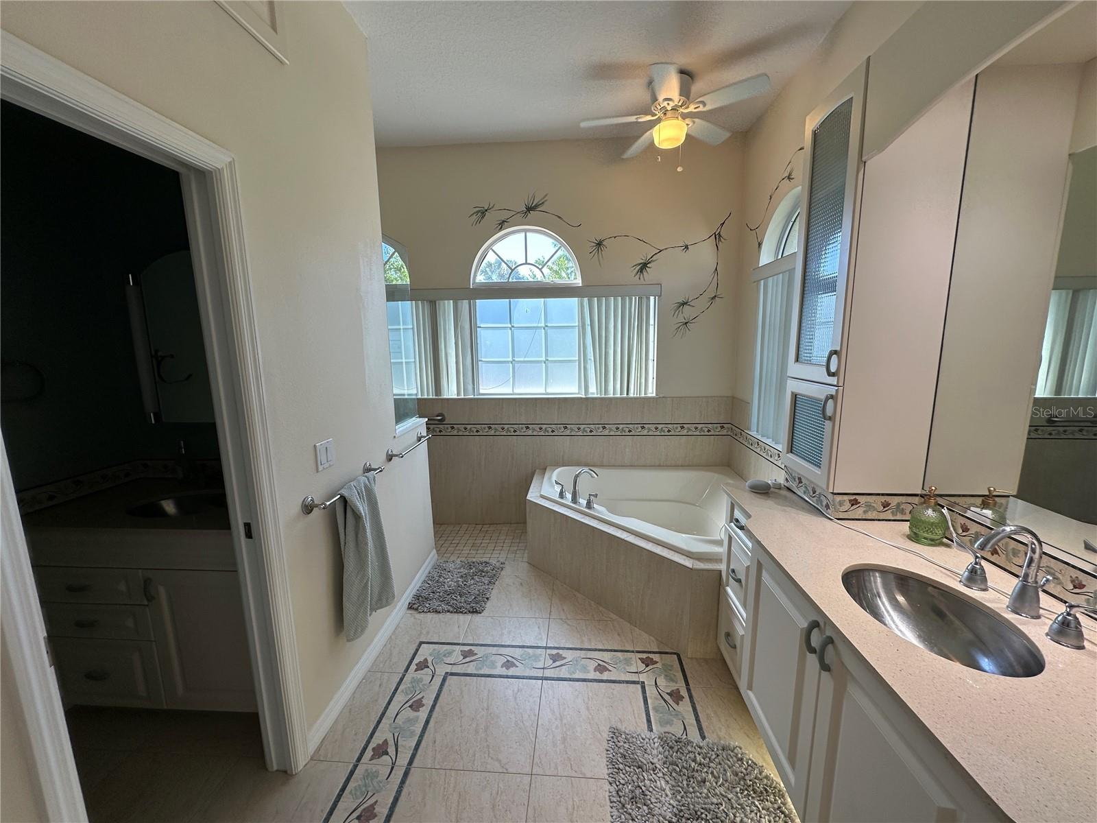 4727 Spinnaker Dr Property Photo 24