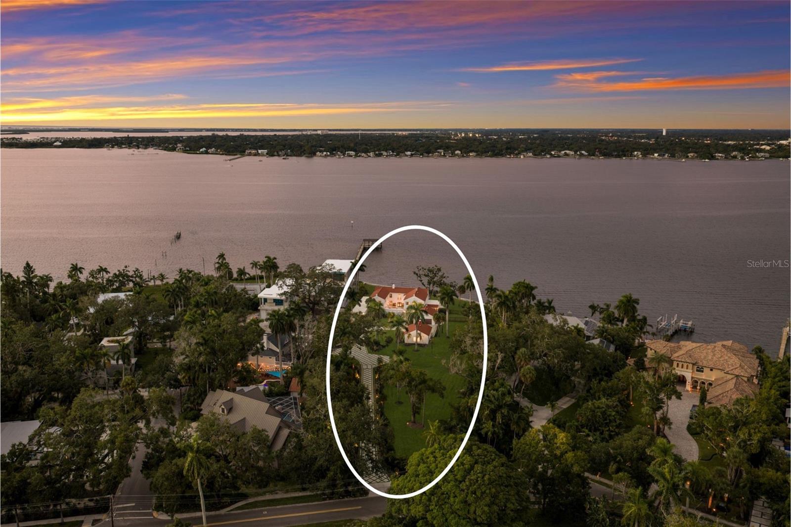 2832 Riverview Blvd Property Photo 4