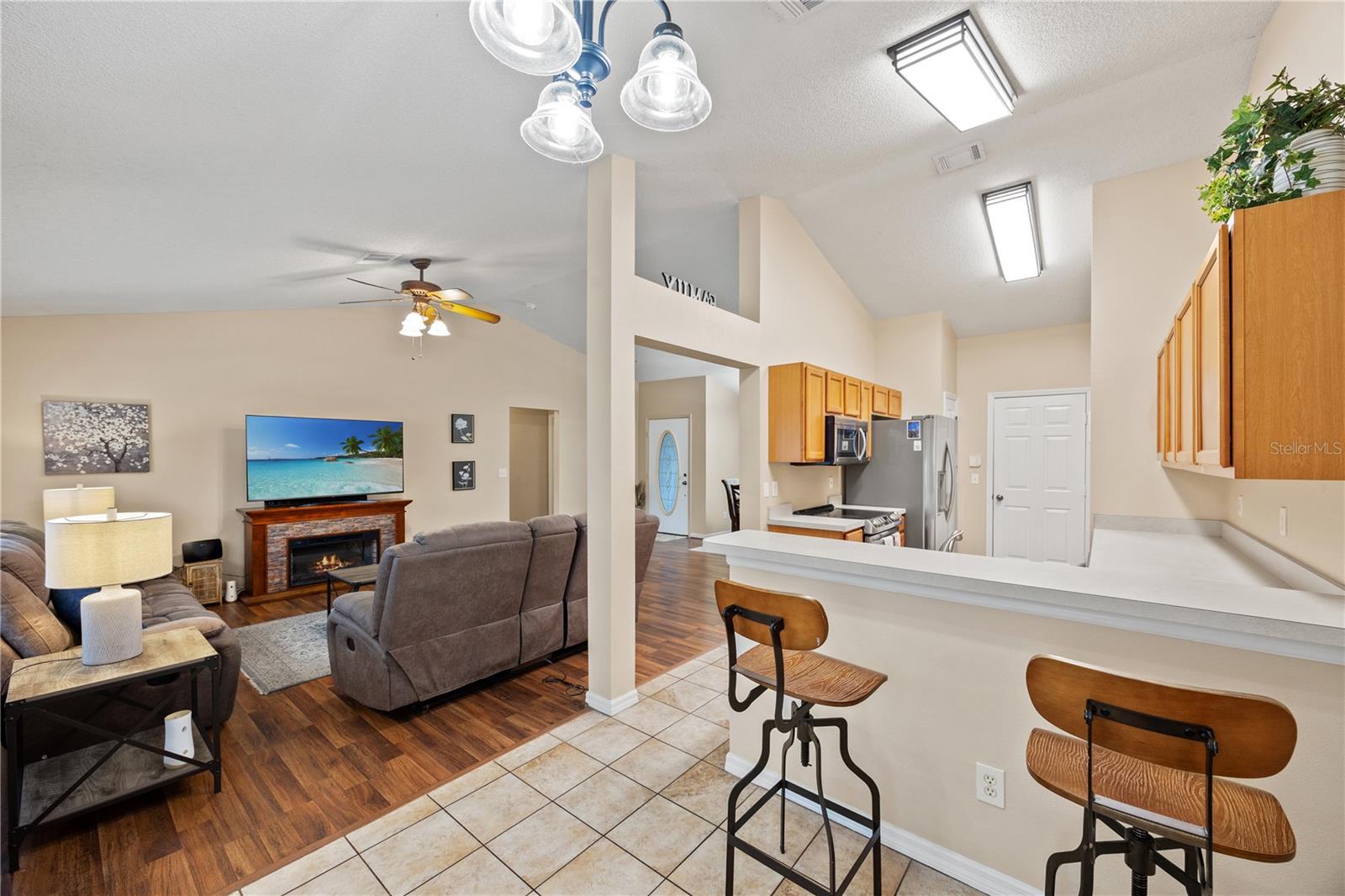 12167 Warwick Cir Property Photo 13