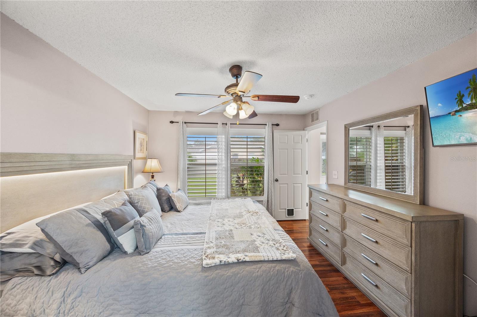 12167 Warwick Cir Property Photo 16
