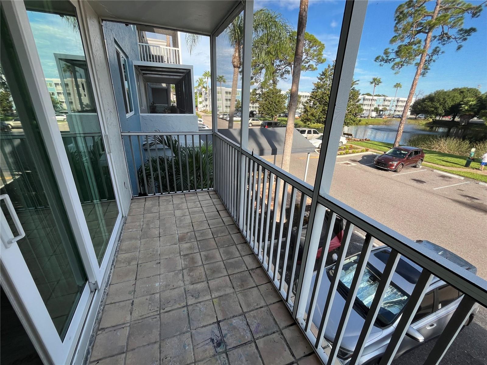 2700 Coconut Bay Ln #429 (2k) Property Photo 5