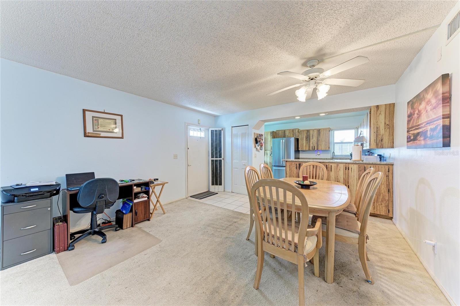 5400 34th St W #a10 Property Photo 16