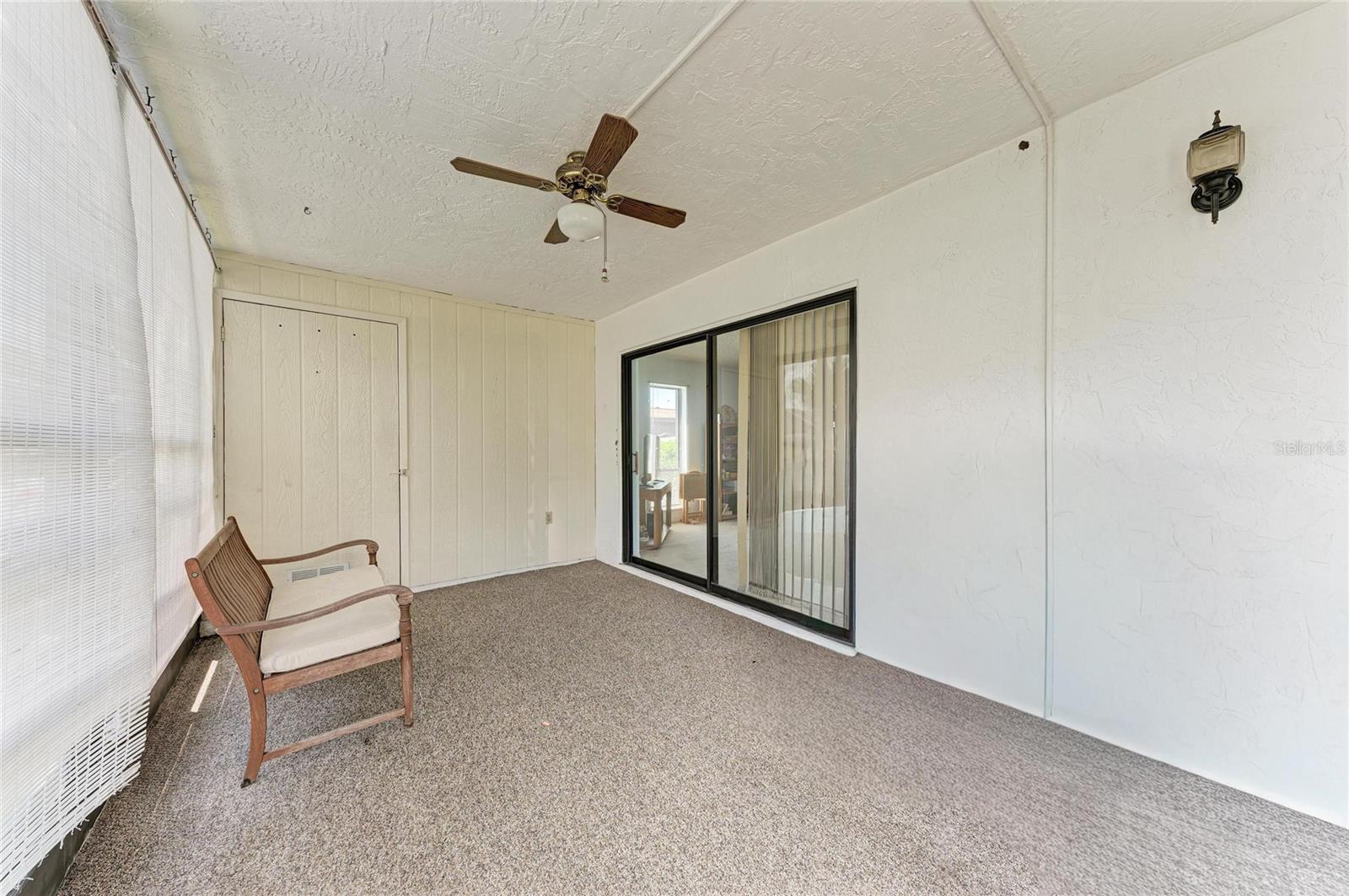 5400 34th St W #a10 Property Photo 27
