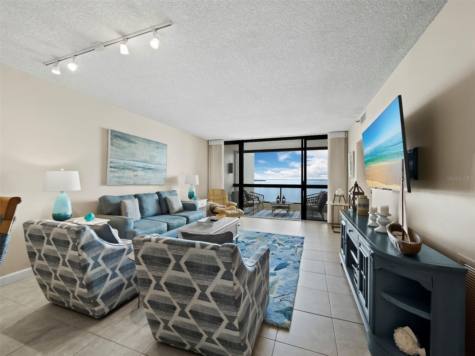 2020 Harbourside Dr #442 Property Photo 4