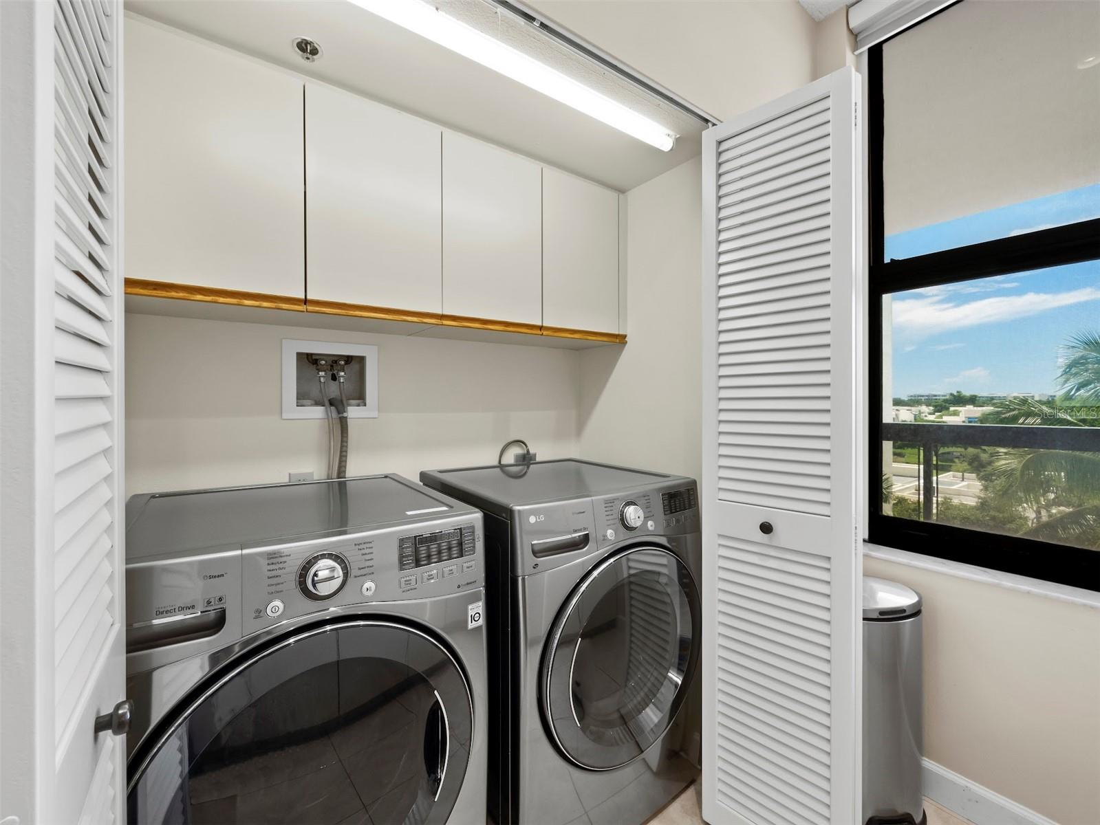 2020 Harbourside Dr #442 Property Photo 14