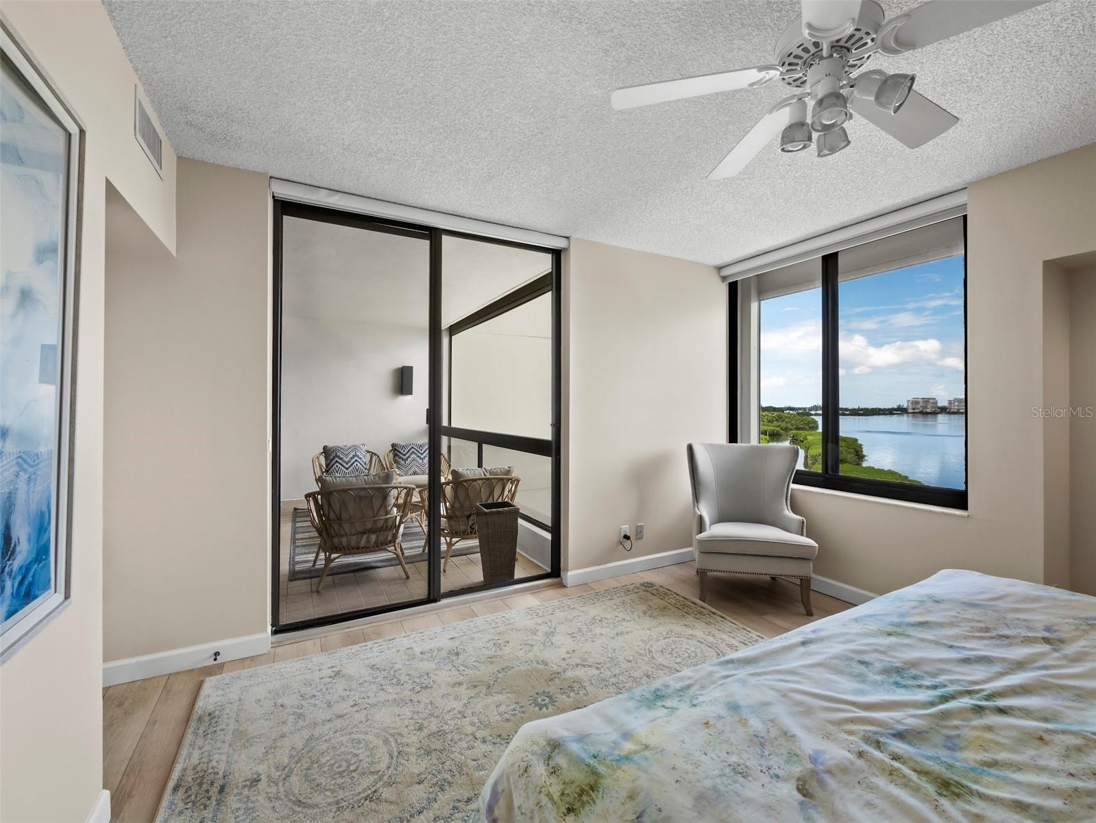 2020 Harbourside Dr #442 Property Photo 17