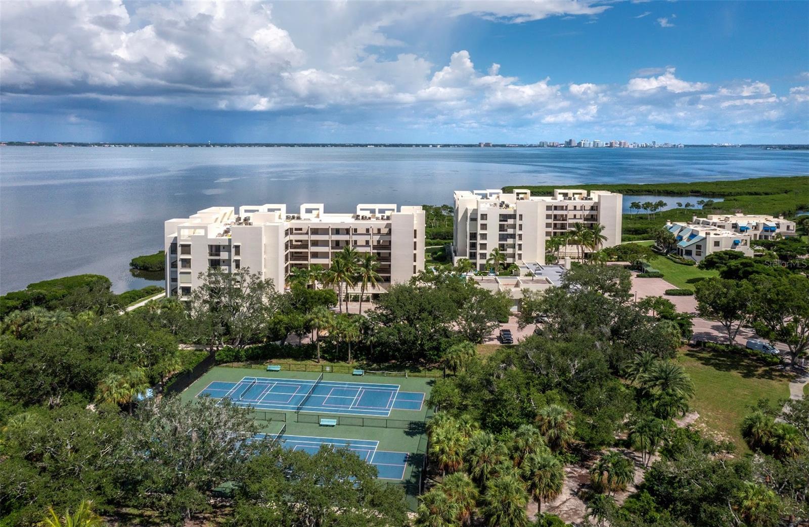 2020 Harbourside Dr #442 Property Photo 45