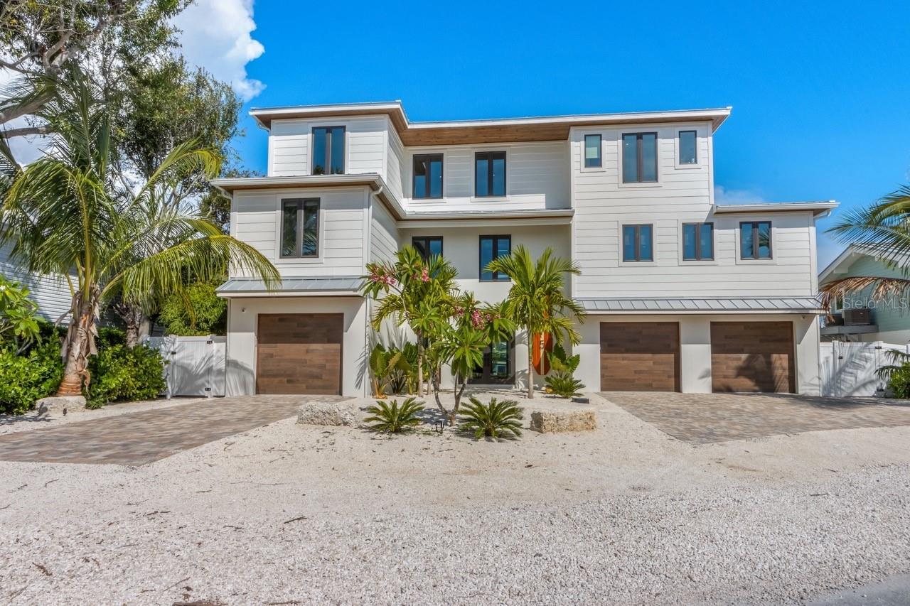 515 Loquat Dr Property Photo 3