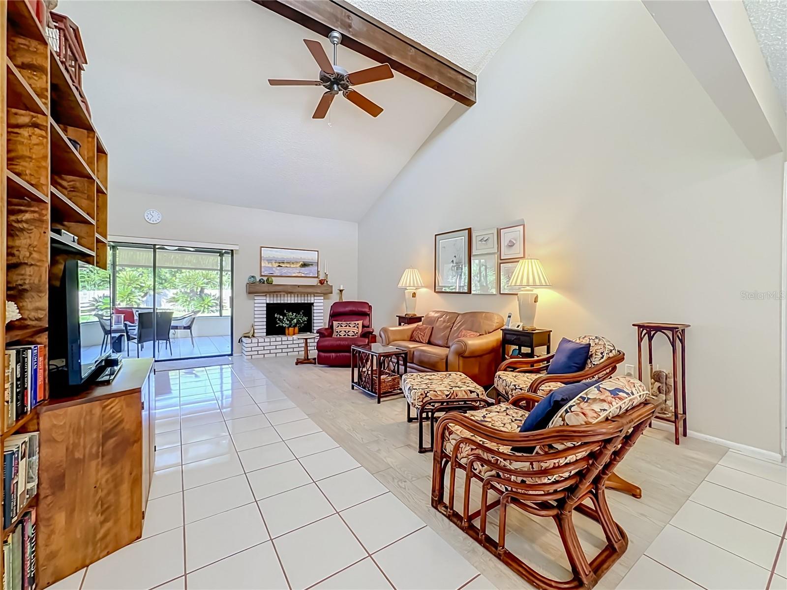 6010 Courtside Dr Property Photo 8