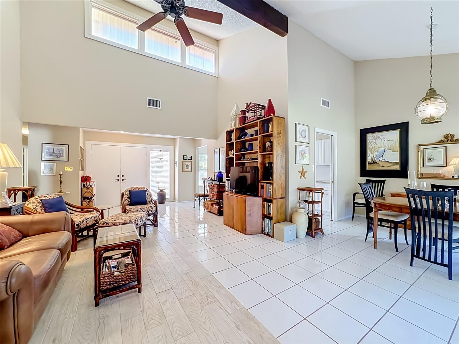 6010 Courtside Dr Property Photo 10