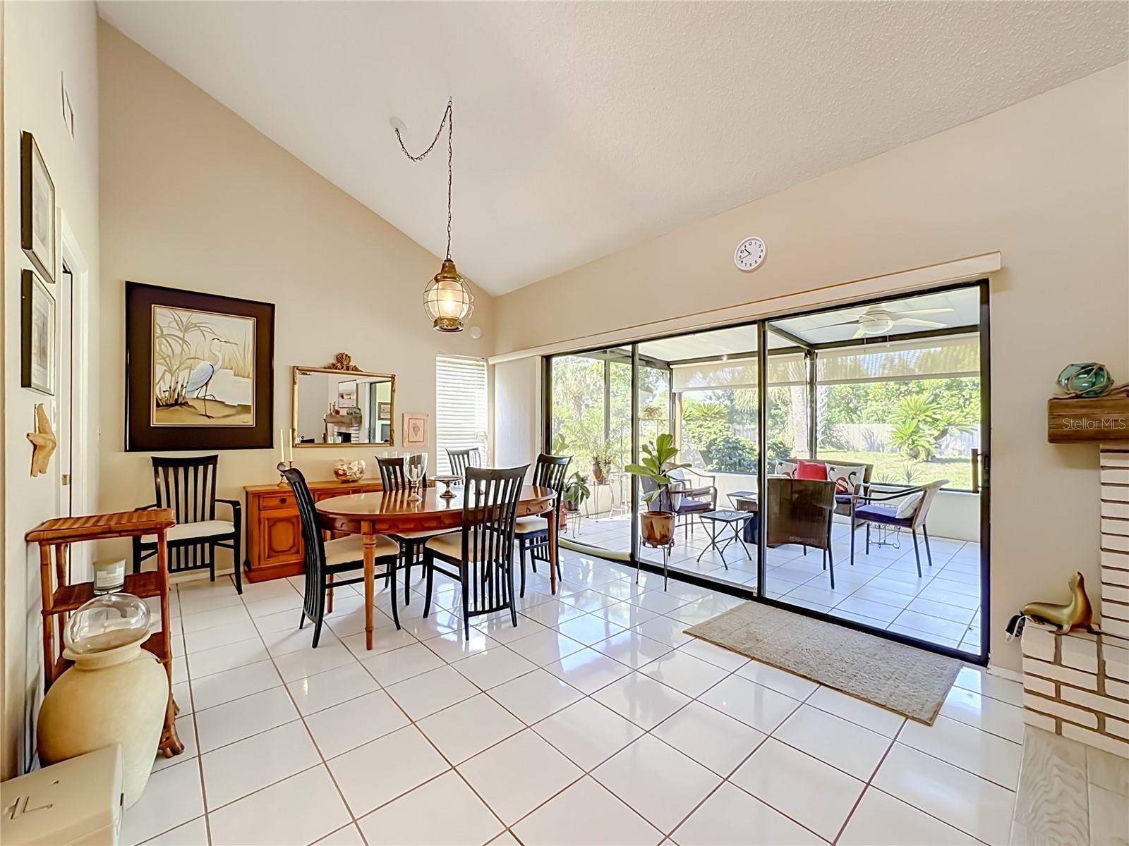 6010 Courtside Dr Property Photo 11