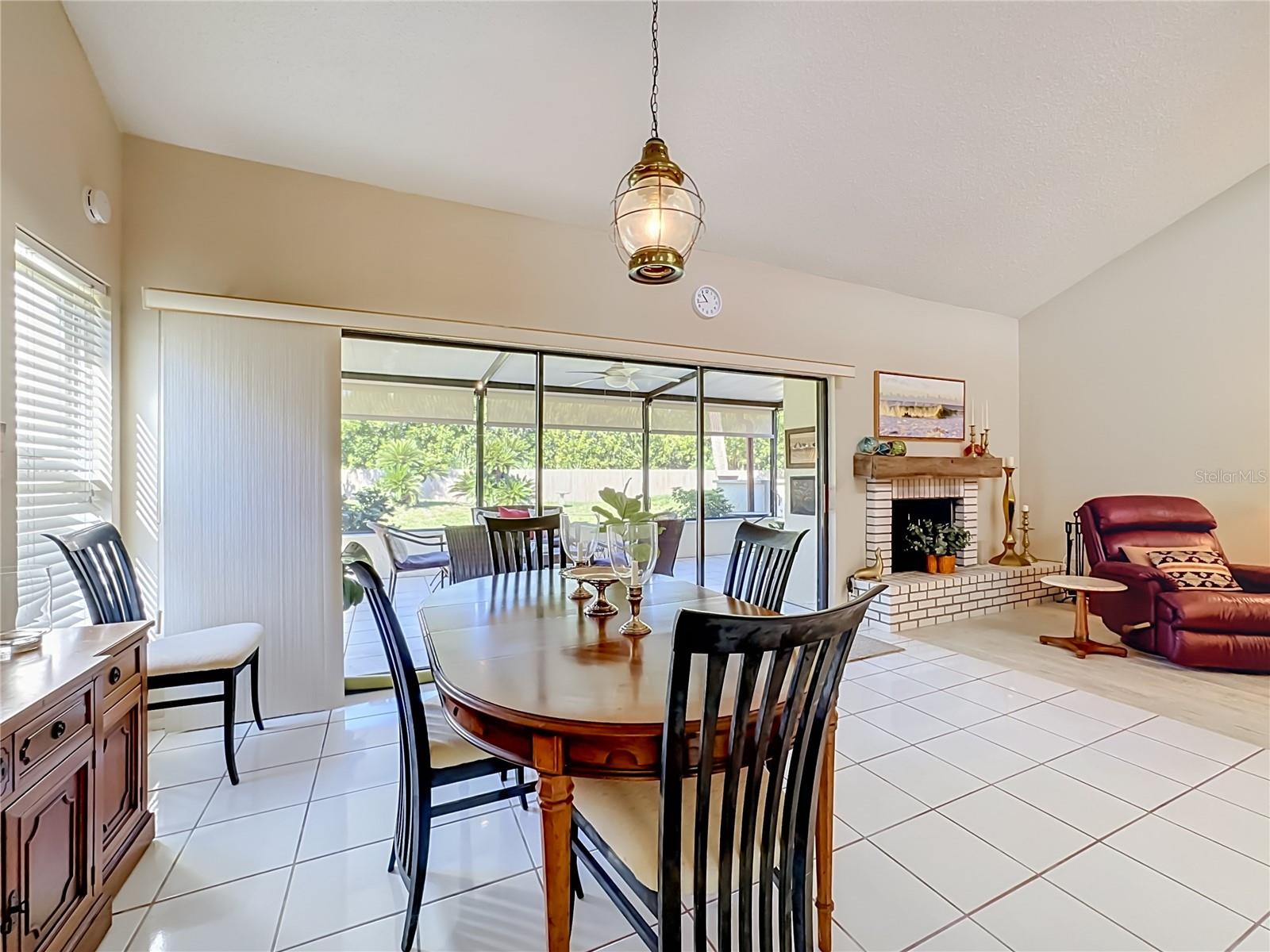 6010 Courtside Dr Property Photo 13