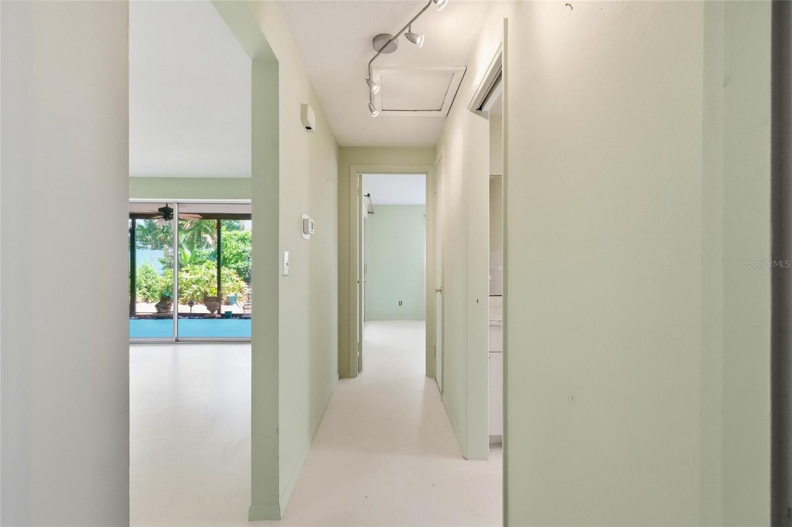 437 Beach Park Blvd Property Photo 19