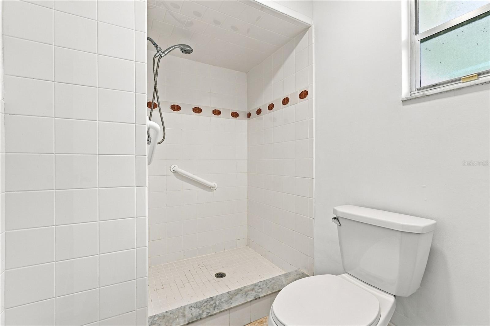 1015 Bonita Dr Property Photo 30