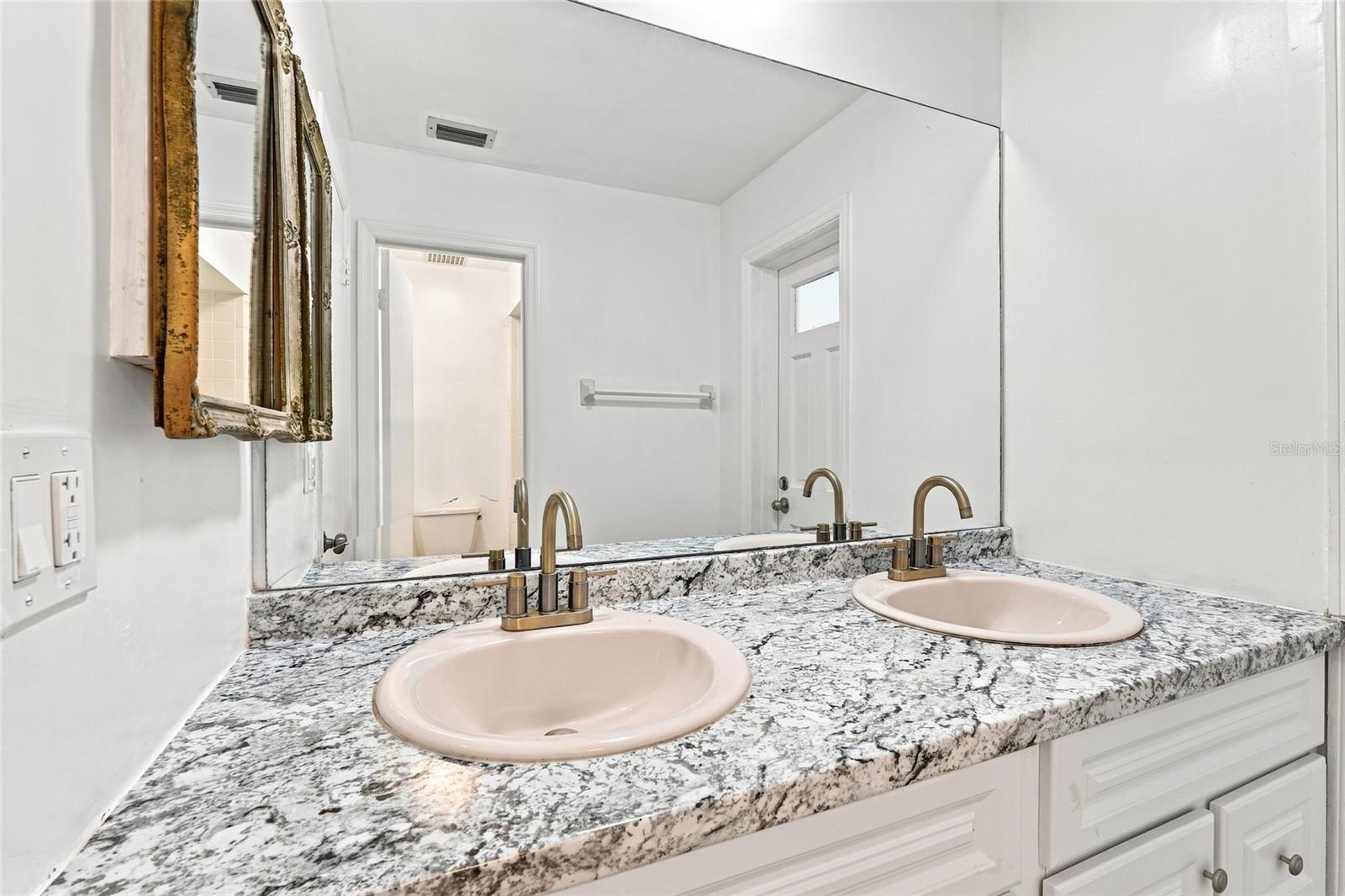 1015 Bonita Dr Property Photo 31