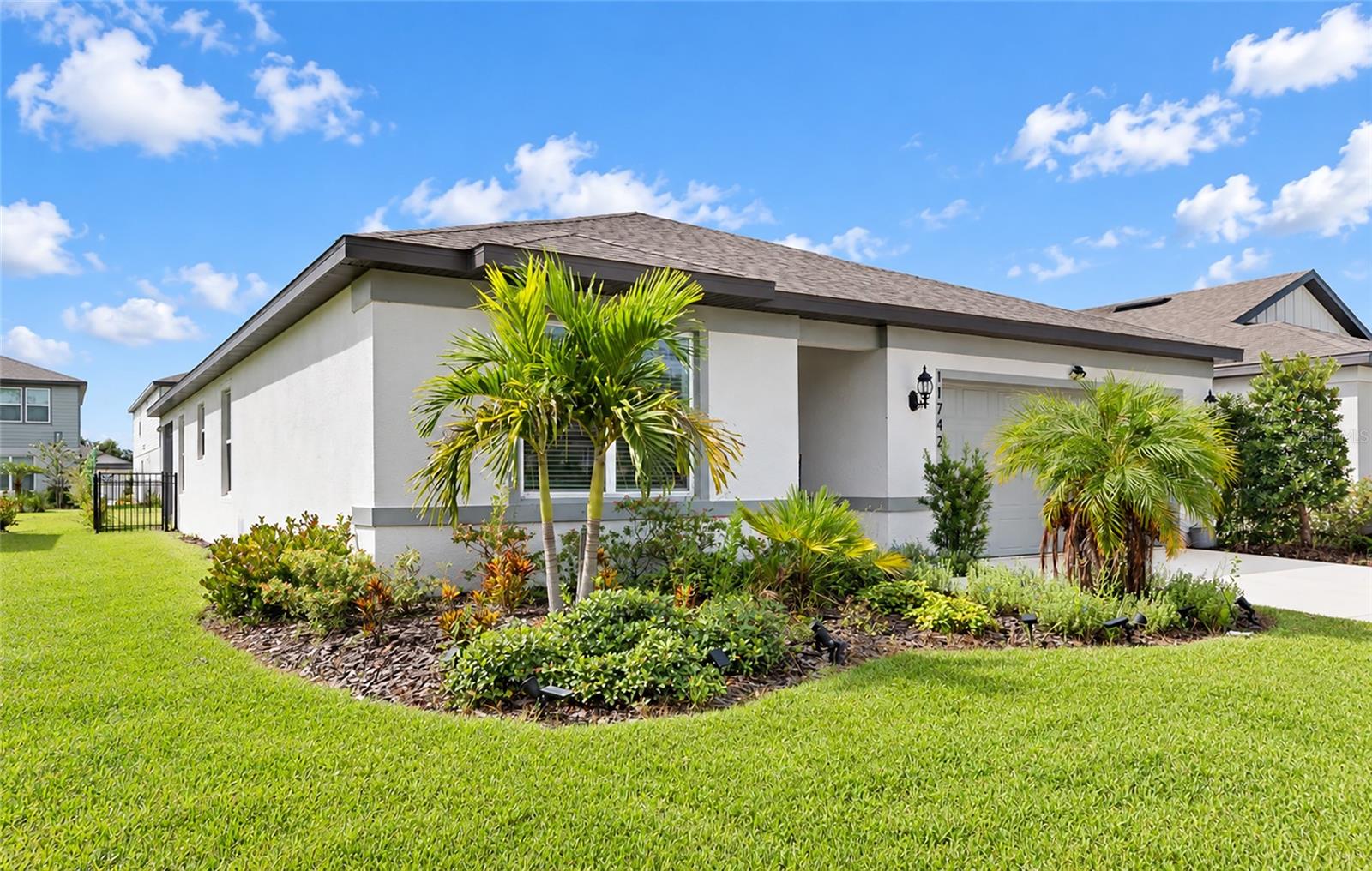 11742 Moonsail Dr Property Photo 3