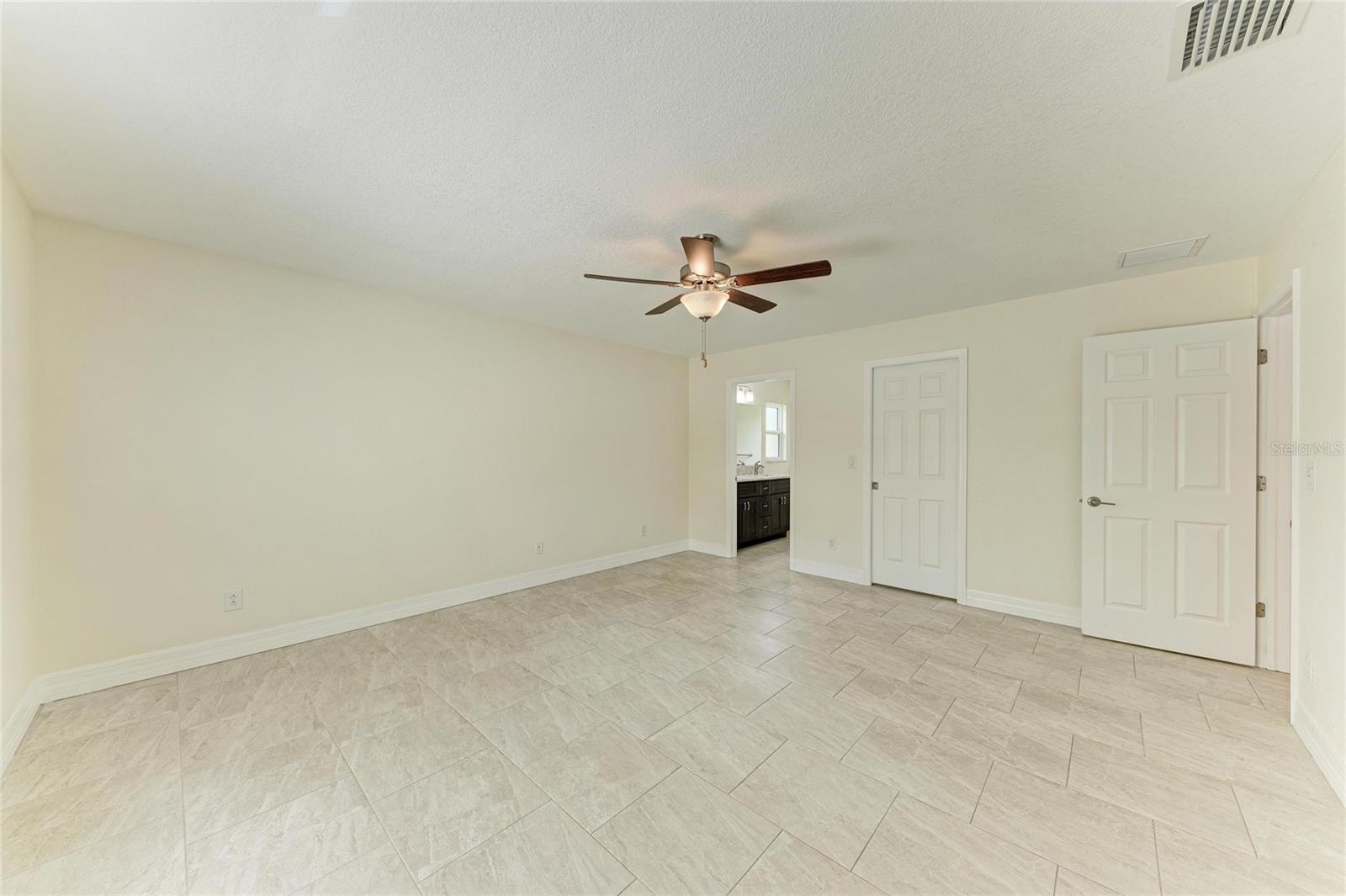 5094 Sister Ter Property Photo 17
