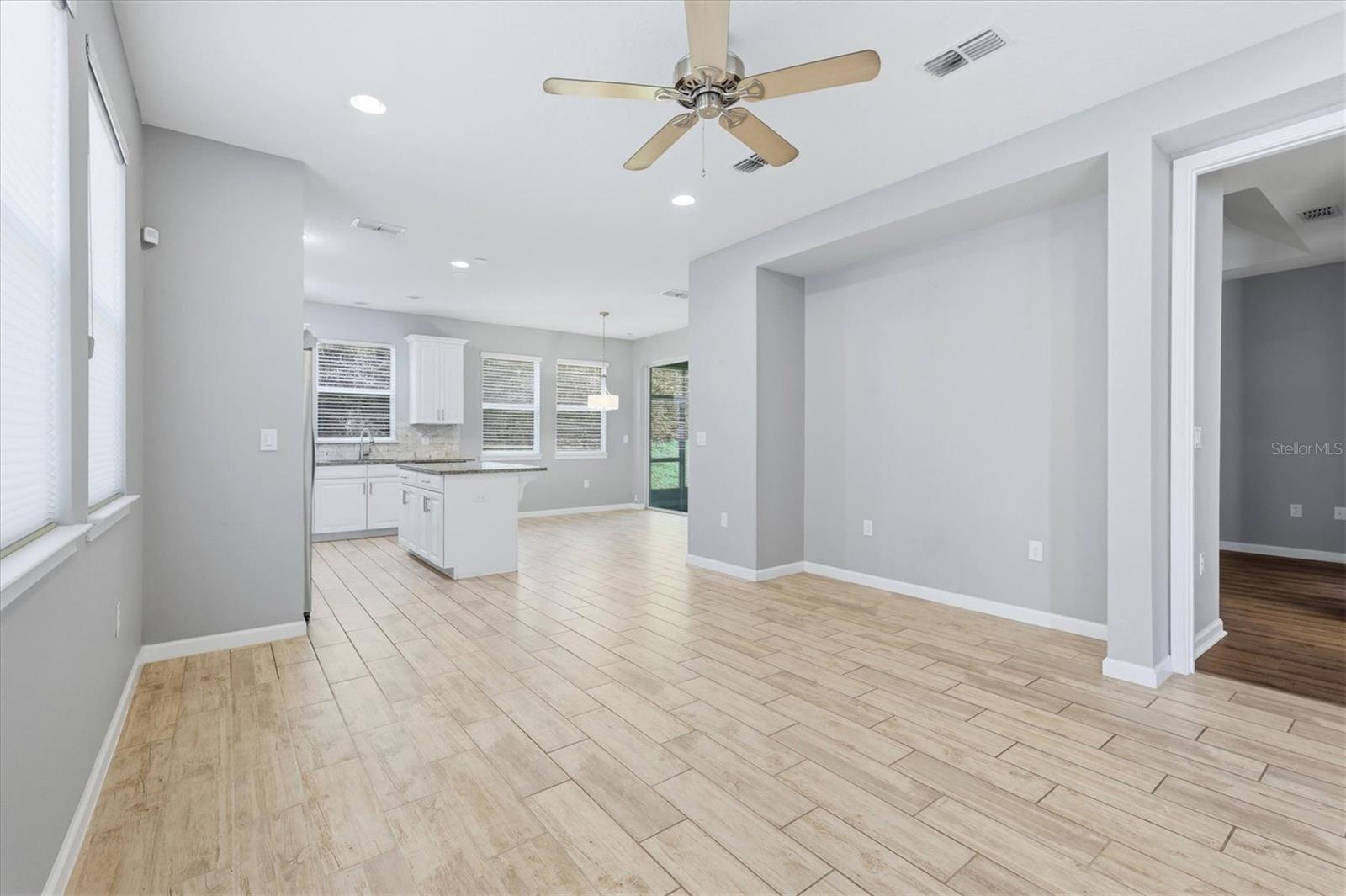 11705 Meadowgate Pl Property Photo 7