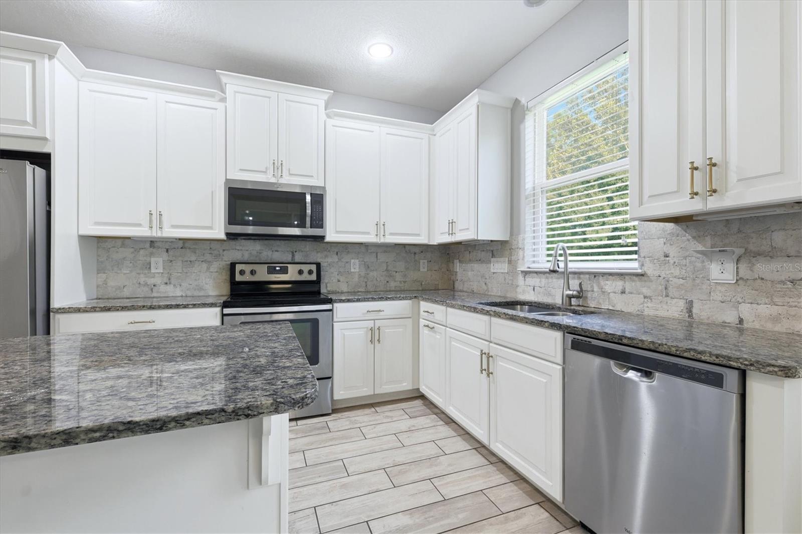 11705 Meadowgate Pl Property Photo 15