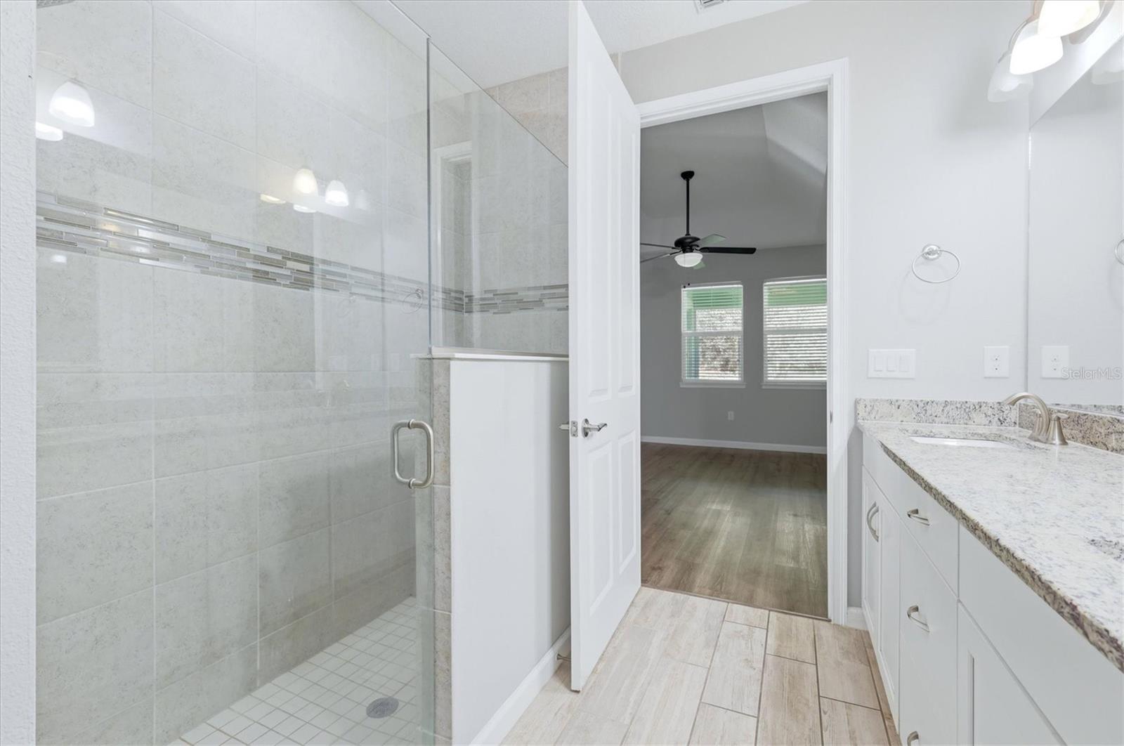 11705 Meadowgate Pl Property Photo 22