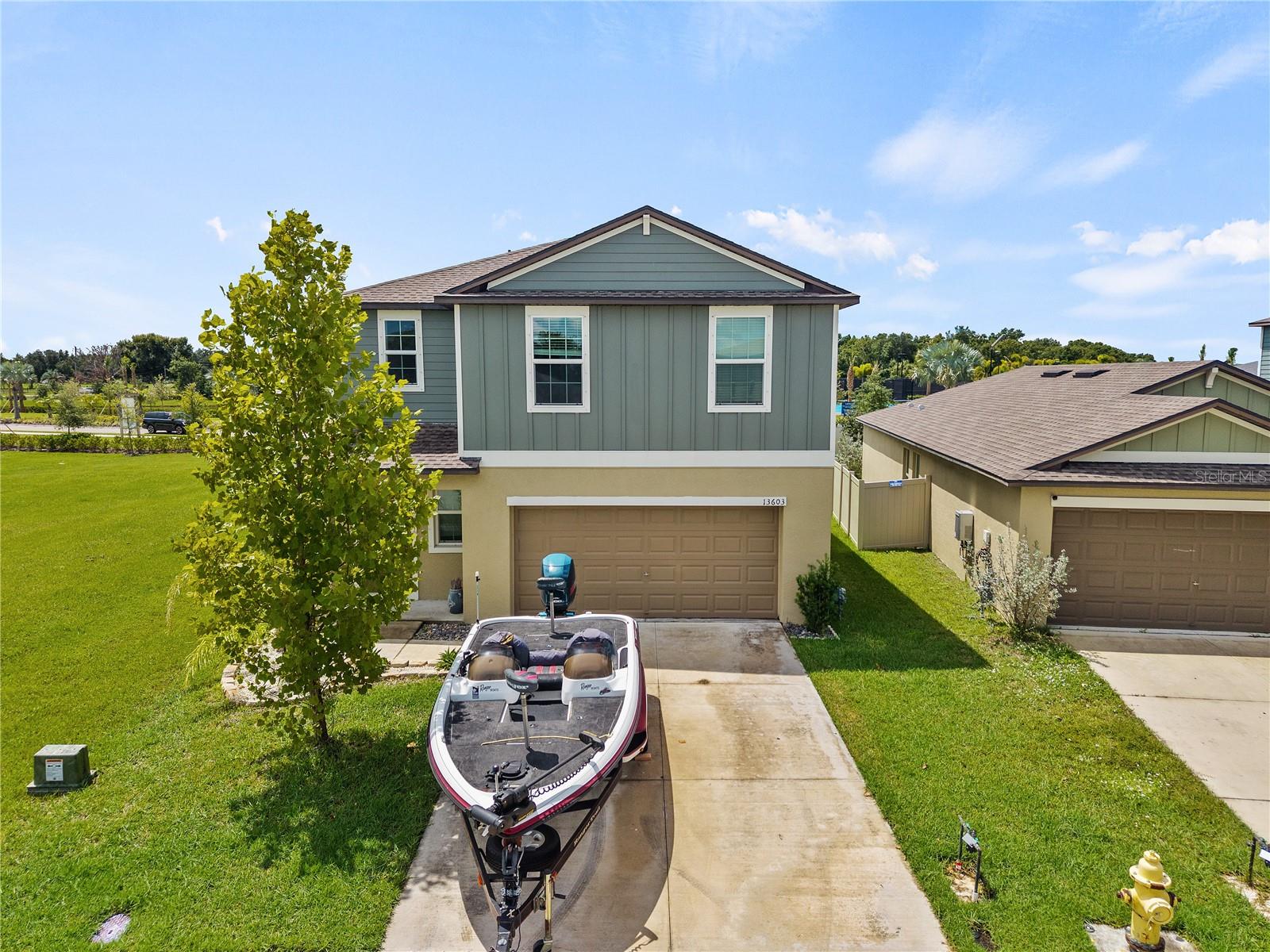 13603 SUNSET SAPPHIRE CT Property Photo 1