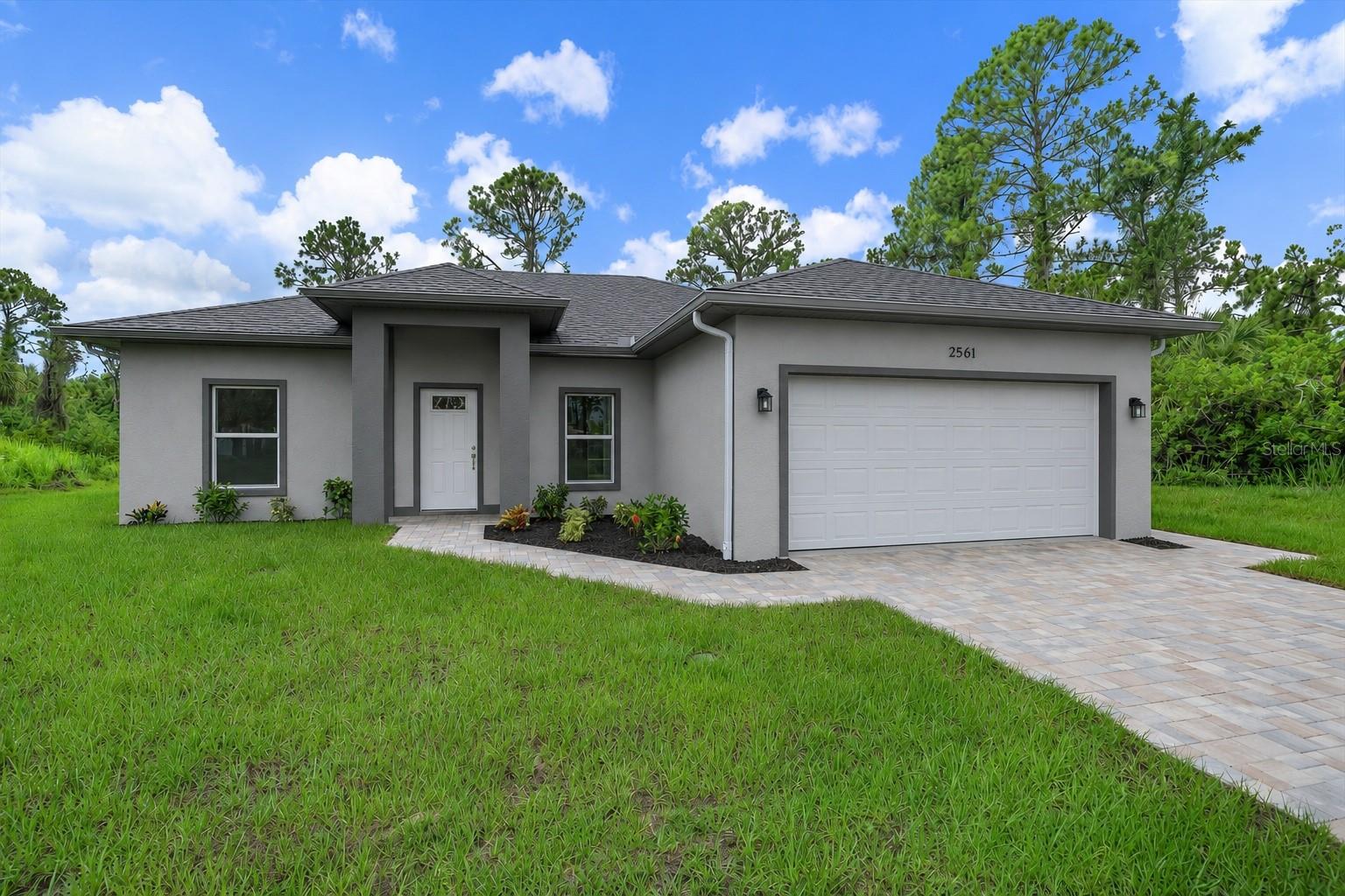 2588 JOLLIVETTE RD Property Photo 1