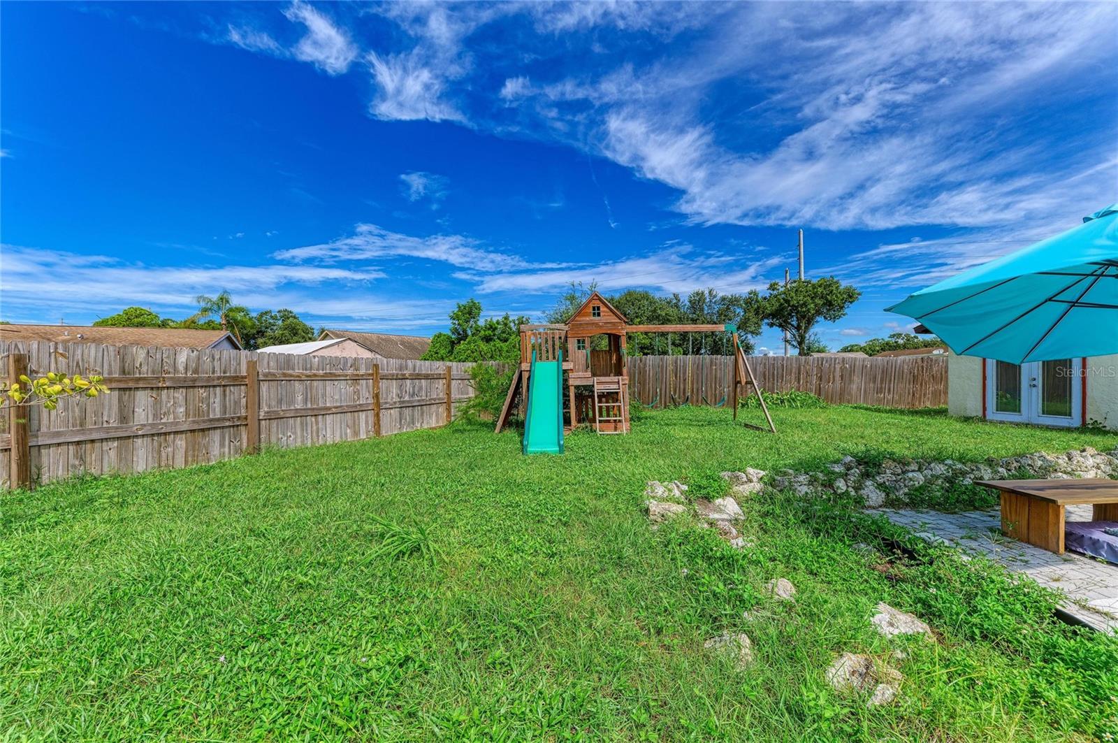 2219 Lockwood Meadows Cir Property Photo 9