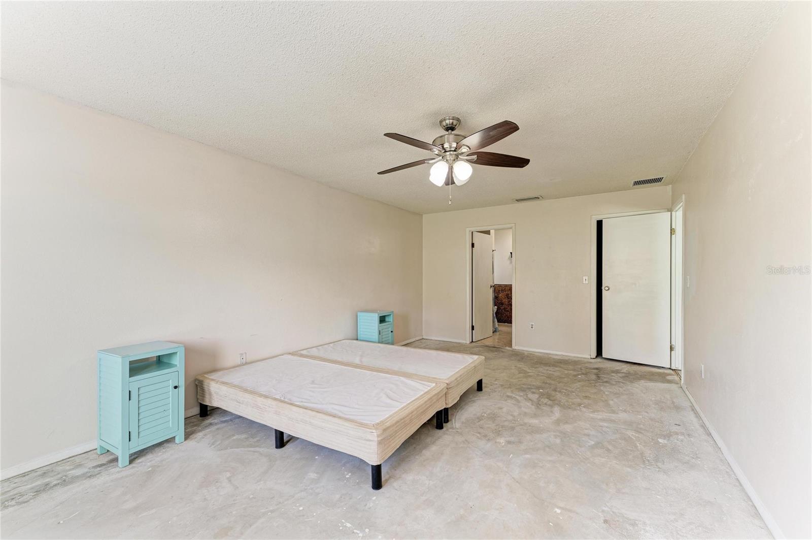 2219 Lockwood Meadows Cir Property Photo 36
