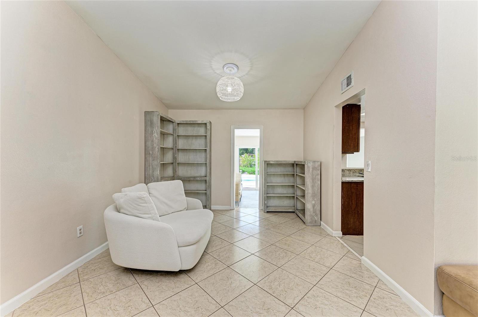 2219 Lockwood Meadows Cir Property Photo 40