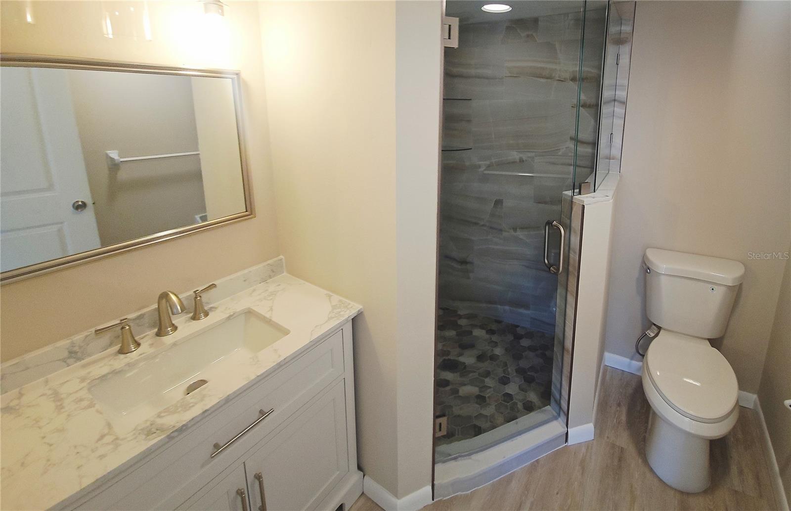 1650 Pine Tree Ln #204 Property Photo 12