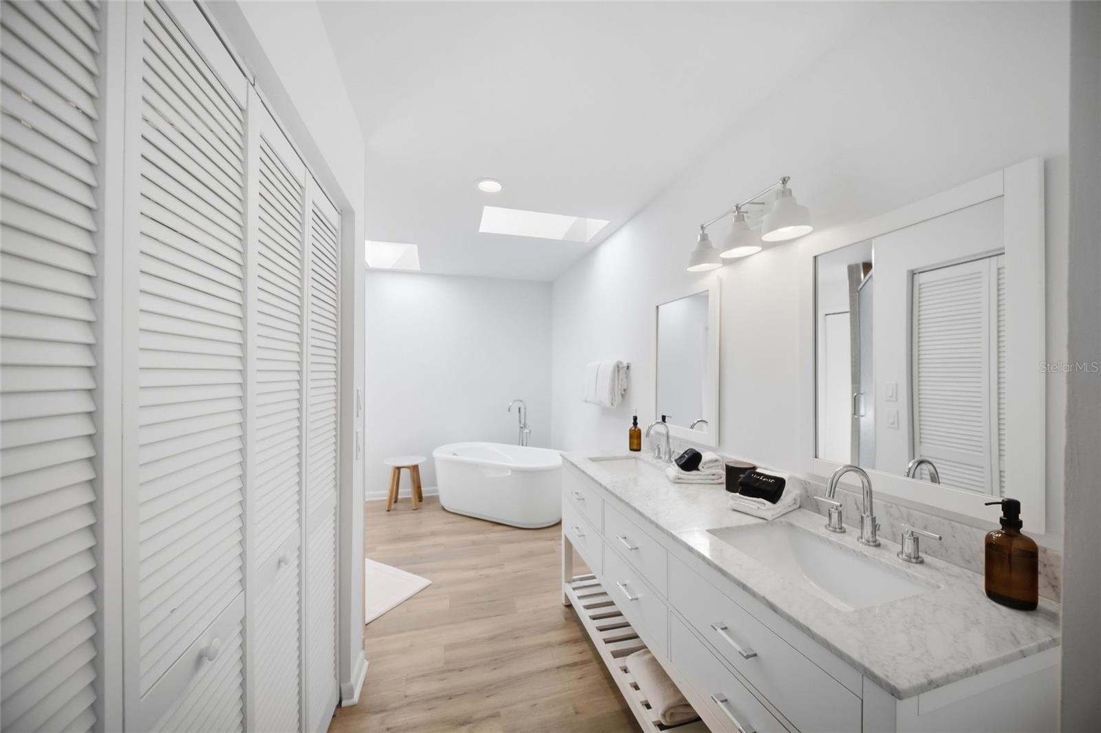 254 Gladiolus St Property Photo 19