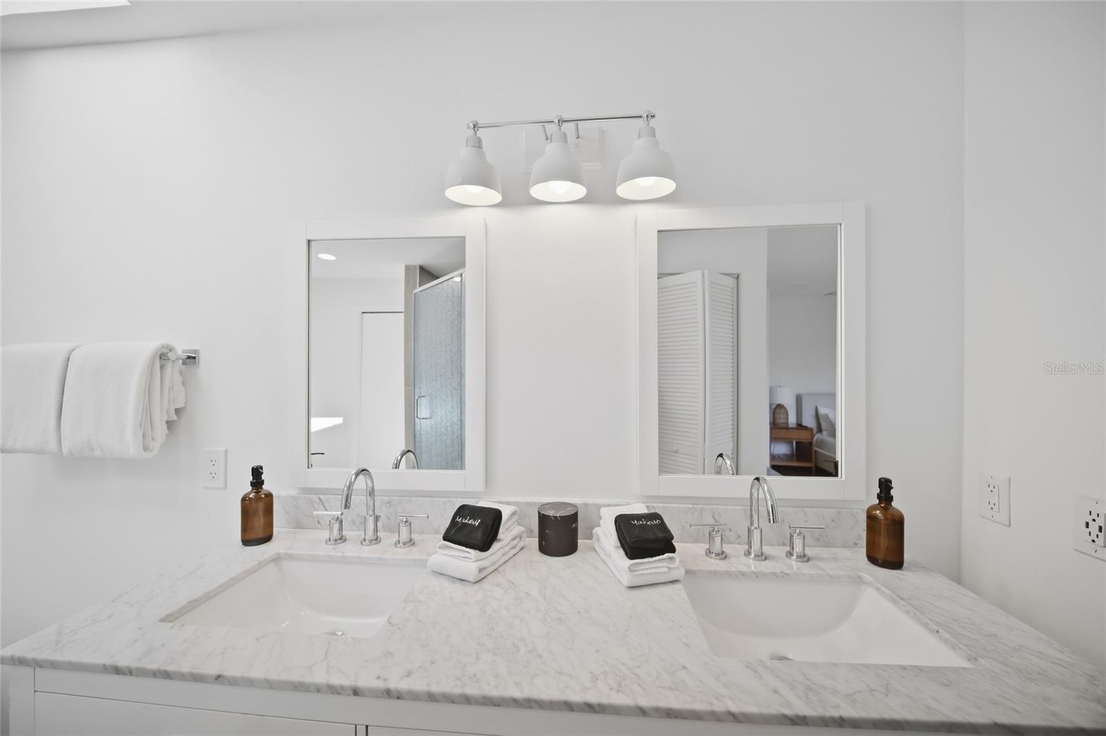 254 Gladiolus St Property Photo 20