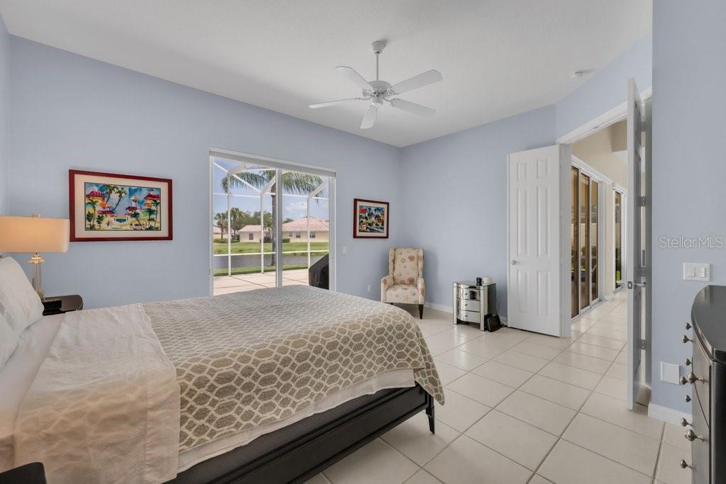 8375 Jesolo Ln Property Photo 12