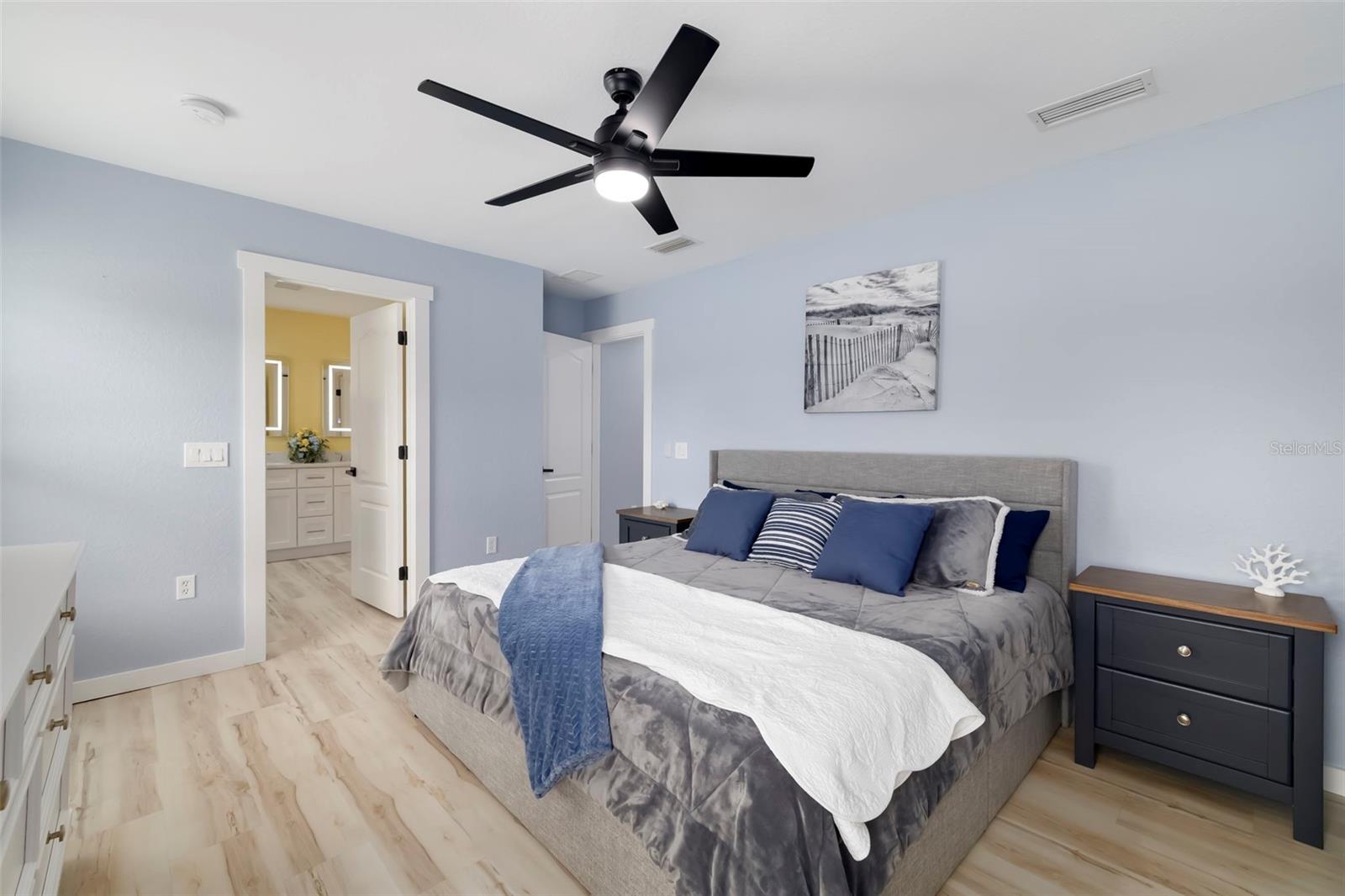 206 Beacon Harbour Loop Property Photo 17