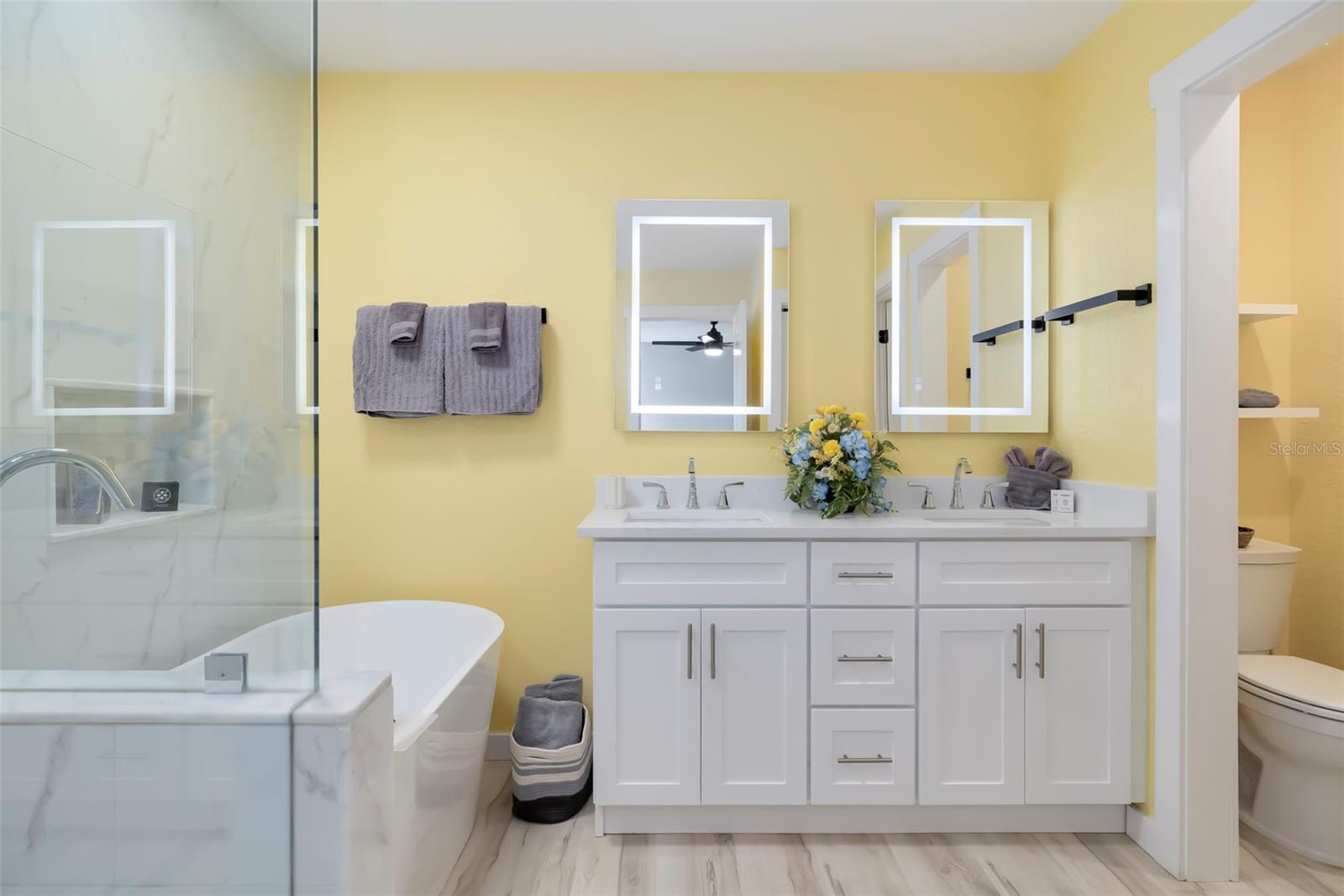 206 Beacon Harbour Loop Property Photo 18