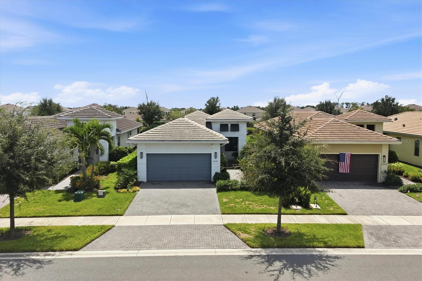 5224 Barnett Cir Property Photo